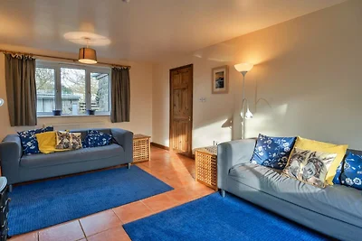 Spacious holiday home in Sennen, No deposit