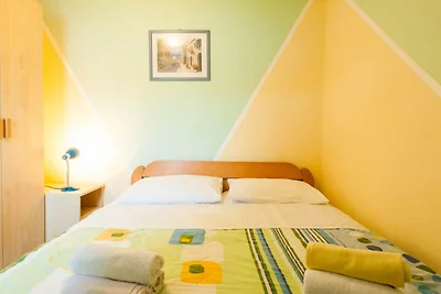 Cozy Apartments in Zadar with Sea and Mountai...