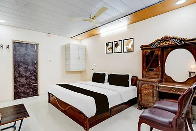 Hotel O Chittoor Railway Station