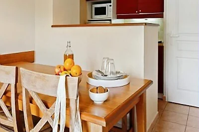 Wohnung in Lougratte nahe See & Pool