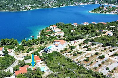 Villa in Drvenik Veli mit Schwimmbecken