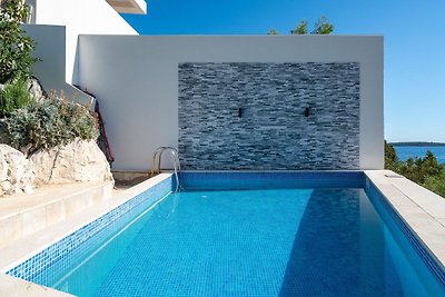Villa Sine mit privatem Pool und Meerblick, 5...