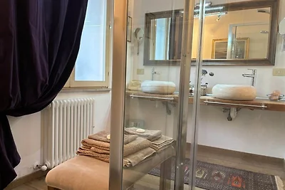 Schöne Wohnung in der Nähe der Riviera