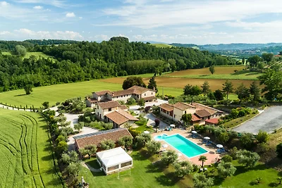 Agriturismo a Perugia con vasca idromassaggio