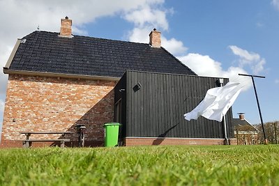 Vissershuisje bij het Lauwersmeer