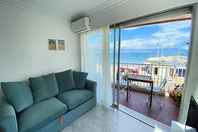 Wohnung in Antibes bei Salis Strand