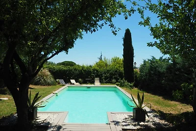 Charmantes Ferienhaus mit Garten und Privatpo...
