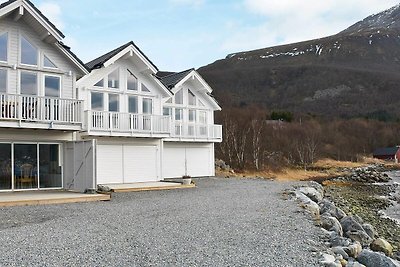 Maison de vacances pour 10 a Brattvåg
