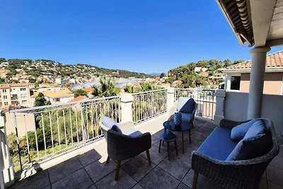 Appartamento a Bandol con vista panoramica su...