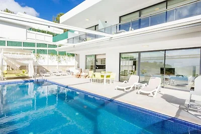 Villa in Kalkan mit Wifi und Parken