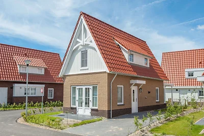 Luxuriöse, stattliche Villa in einem Ferienpa...
