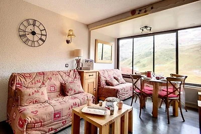 Apartment in Les Menuires mit Skizugang