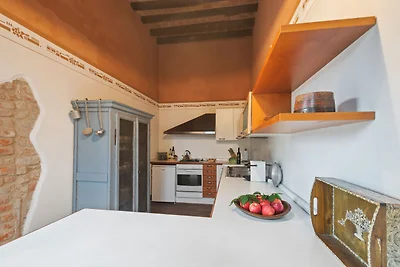 Einladendes Herrenhaus in Stagno mit Garten