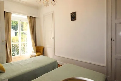 Residenz Palais D'etigny für 4 Personen