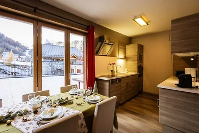 4 kamers, 8 slaapplaatsen, op het zuiden