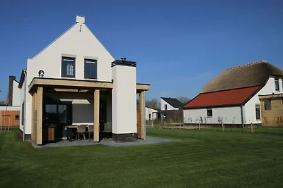 Luxuriöses Ferienhaus mit Sauna in Limburg