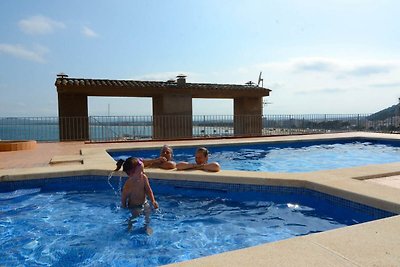 Wohnung in Estartit mit Meeresstrand