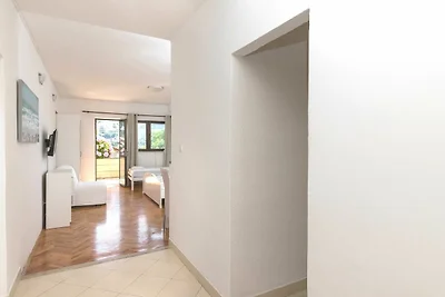 House Apartments Ariva - Studio Apartment wit...