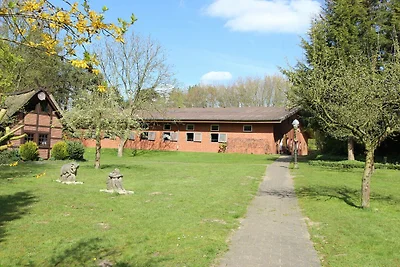 Gemütliche Wohnung mit Pool & Wald