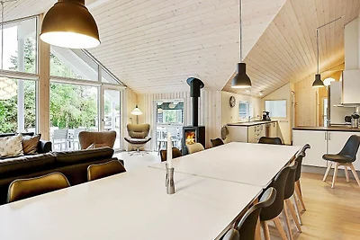 14 Personen Ferienhaus in Tisvildeleje