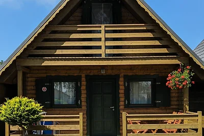 Komfortables Ferienhaus mit Garten, Dabki
