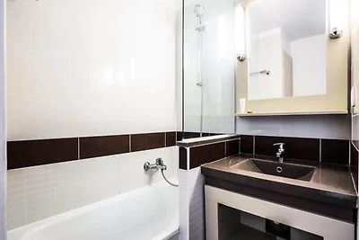 Wohnung an der Côte d'Azur mit Pools