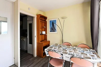 Hyeres Park Apartment mit zwei Zimmern