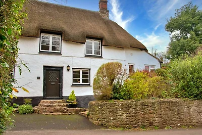 Charmant huisje met rieten dak in Alcombe, Ge...