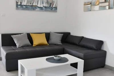 Two Bedroom Apartment with Balcony and Garden...