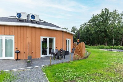 Attraktives Ferienhaus in Goirle mit Garten