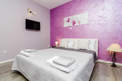 Apartment Tenega - Studio Apartment with City...
