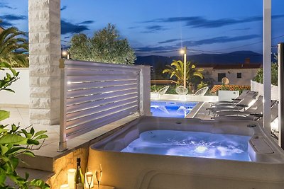 Appartamento moderno con terrazza a Slatine