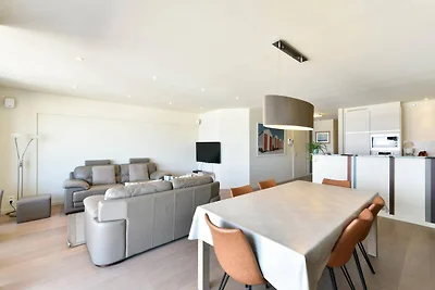 Modern appartement met schitterend uitzicht