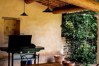 Ferienhaus in Bonnieux mit Schwimmbecken