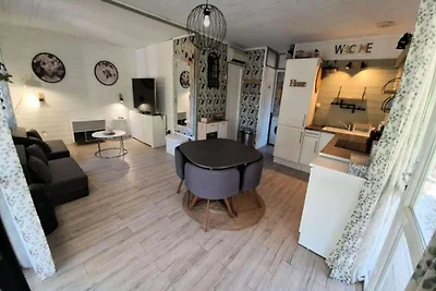 Chalet in der Nähe von Saint-Tropez mit Pool