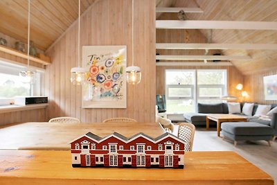 Modernes Ferienhaus in Skagen mit Terrasse