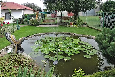 Schönes Ferienhaus mit umzäunten Garten,...