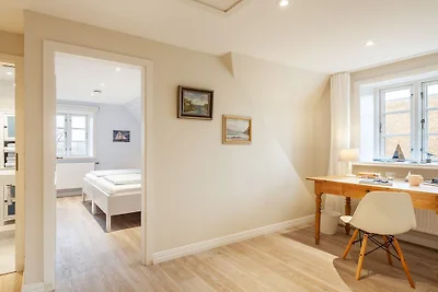 Ferienhaus in Utersum mit Schwimmbecken