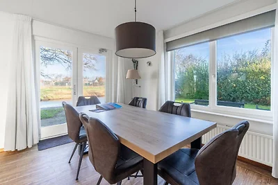 Charmante Villa in der Nähe von Meer und Wald