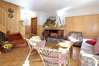 Caratteristica casa vacanze a Pieve Tesino co...