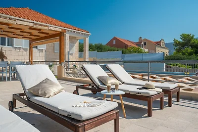 Strandvilla in Orebić mit Whirlpool