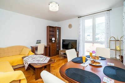 Apartment Klaudia - Two Bedroom Apartment wit...