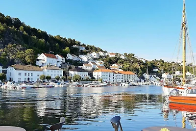 5 Personen Ferienhaus in Risør-By Traum