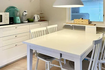 8 Personen Ferienhaus in YNGSJÖ, SVERIGE-By...