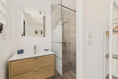 Apartment in der Nähe des Strandes von Rohu m...