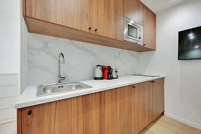 Modernes Apartment mit Terrasse