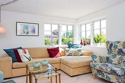 4 Personen Ferienhaus in Malling-By Traum