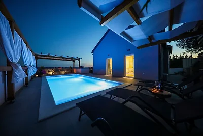 Ferienhaus mit privatem Pool