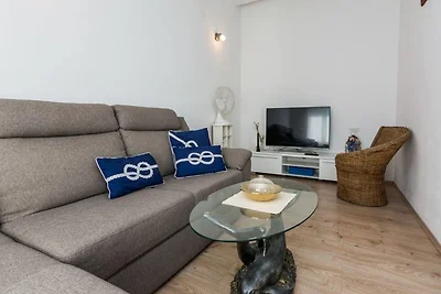 Apartment in Podlug mit Balkon und Garten