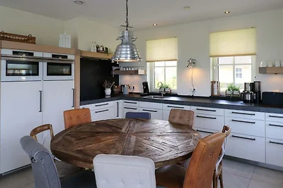 Villa in Delfstrahuizen f�r 8 Personen